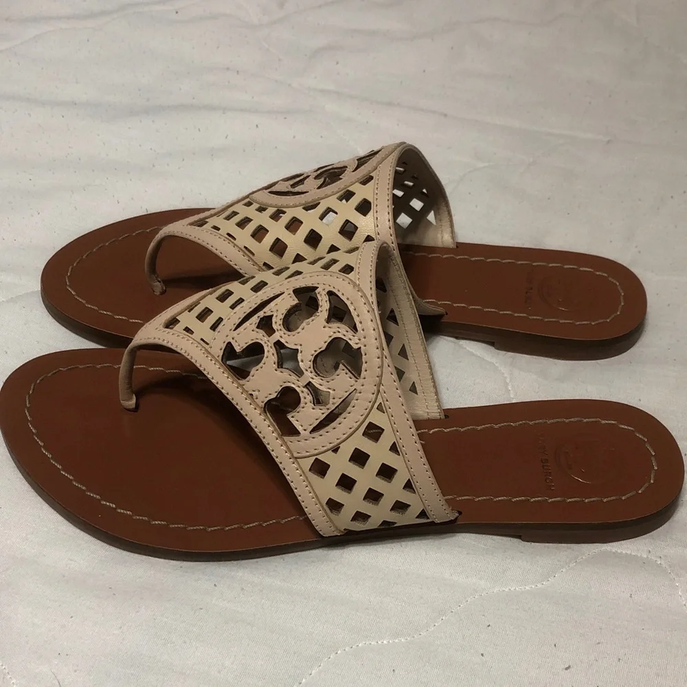 Tory Burch Cream and Brown Logo Cutout Thong Sandals